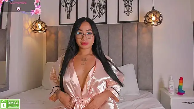 Natasha_Marin's Live XXX Chat