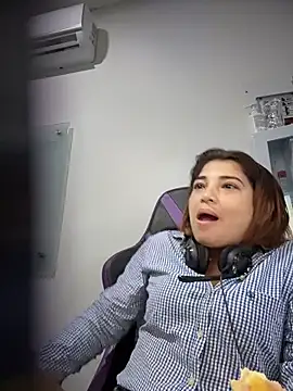 Sexy-CallCenter's Live XXX Chat