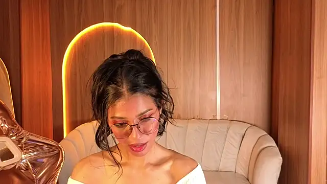 Alina_b_: онлайн-секс-чат