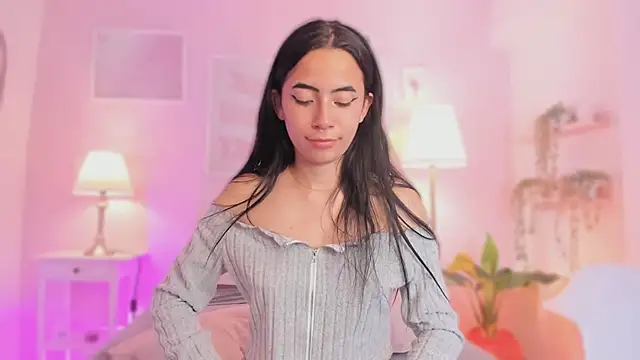 Ivyy_sweet_: онлайн-секс-чат