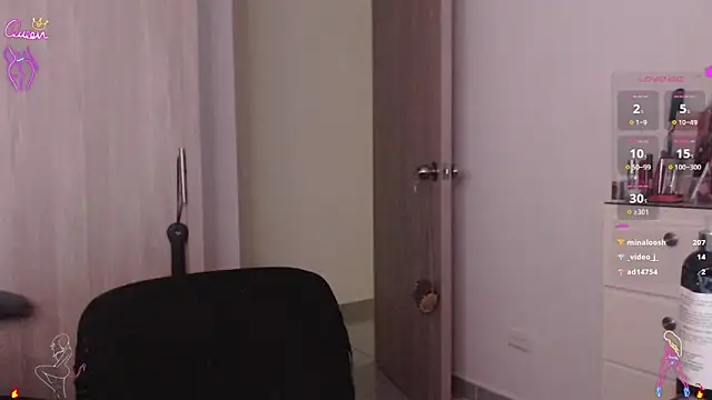 Živý XXX chat scarlett_diamond11