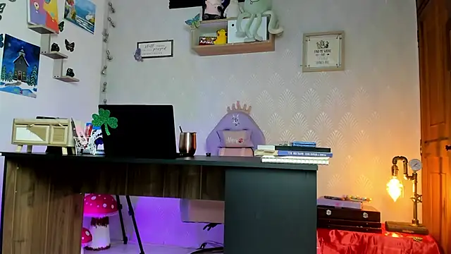 Alaia_Love77 live XXX chat