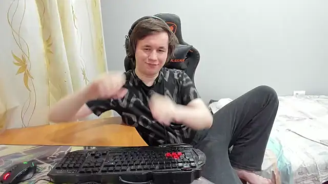 iliaskrislove live XXX chat