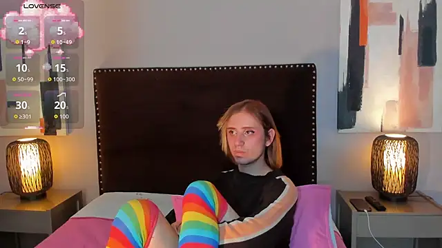 Pertunjukan Kamera Web seraphine_star