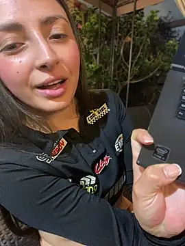 Živý XXX chat ArianaDominguezPink_