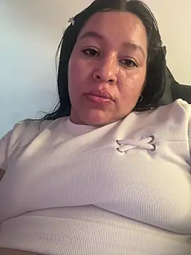 แชท XXX สดของ Lovelipsbig