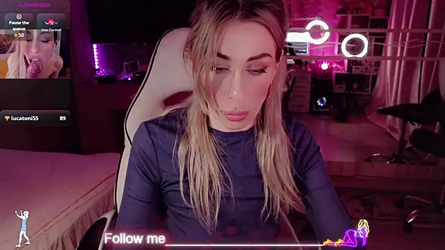 AnnieGOld_ 라이브 XXX 채팅