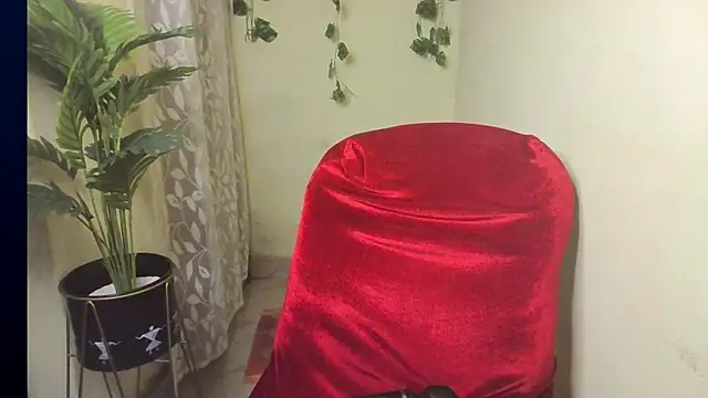 Madhubala01 live XXX chat