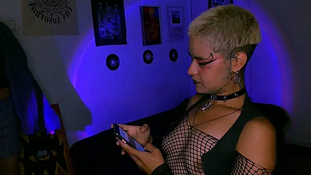 alex_one888's Live XXX Chat