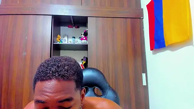 Dreamastercum_ Adlı Modelin Web Kamerası Şovu