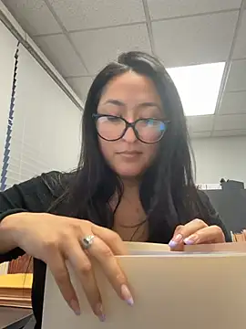 Goddessxxrosexx: διαδικτυακό σόου στην κάμερα