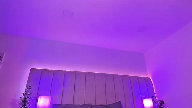 EllaaThorne Chat XXX live