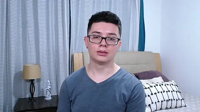 BlackFoXXX69 – Live XXX-chat