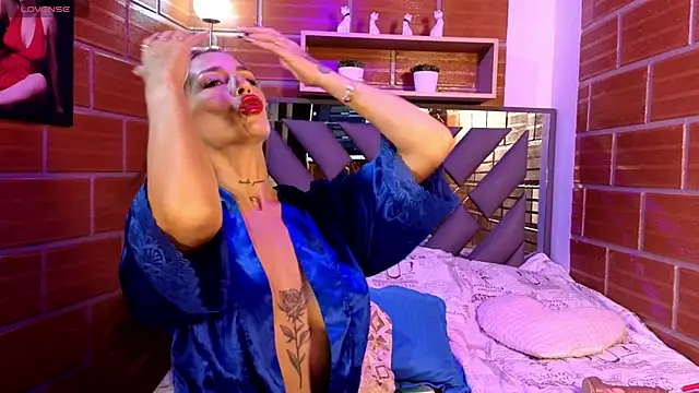 zinnia_mosley 现场XXX聊天