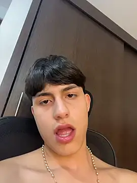 Lander_Cruz: απευθείας συνομιλία ΧΧΧ