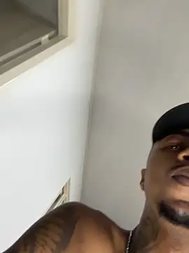 YeremiBrowm's Webcam Show