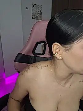 heyshaa live XXX chat