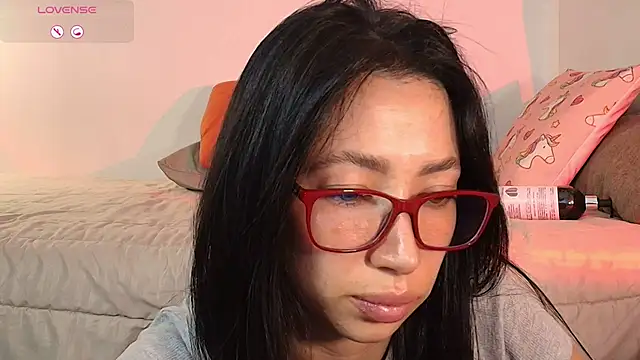 lilyy_evanss Chat XXX in diretta