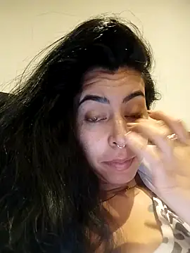 Luianna's Live XXX Chat