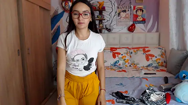 LinzyBaner's Live XXX Chat