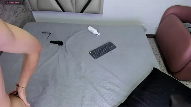 Martshall09's Webcam Show