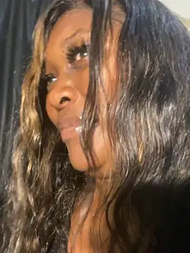 Cardiebae89 élő XXX-chatje