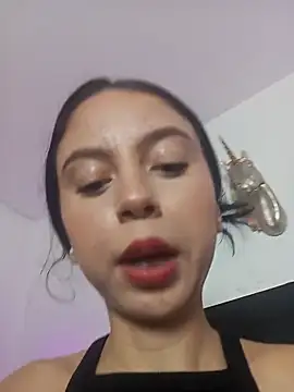 Chatroom XXX en direct de Natalye_23