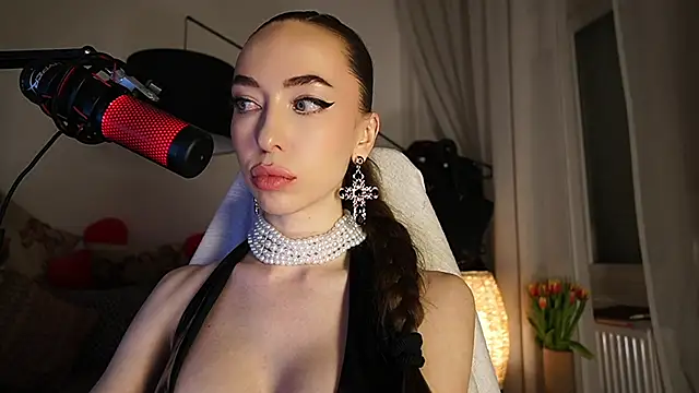 supreme_dominatrix – Live XXX-chat