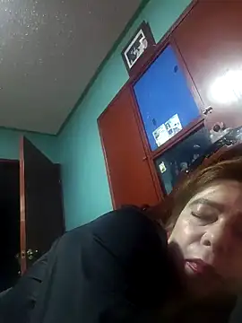 Chat +18 de rubiii1972 ao vivo