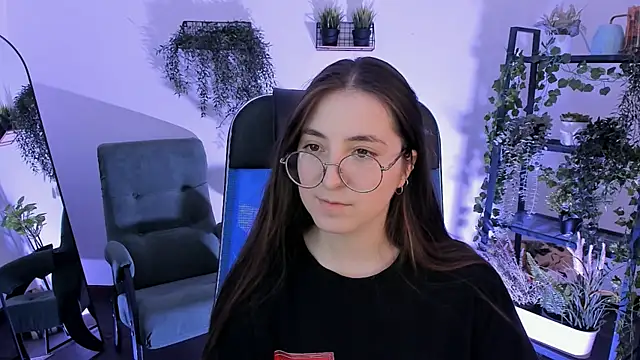 Chatroom XXX en direct de VirtuallVoyant