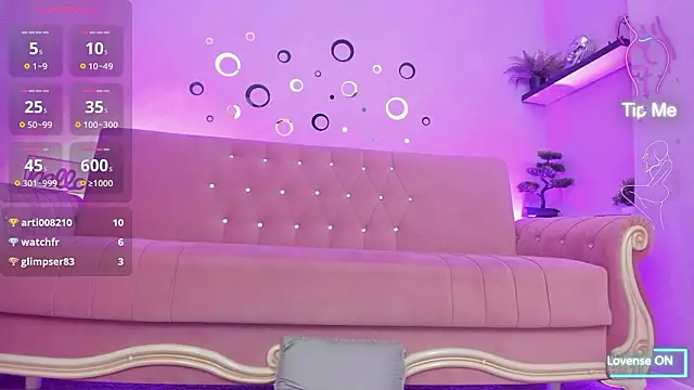 ariagloww's Live XXX Chat