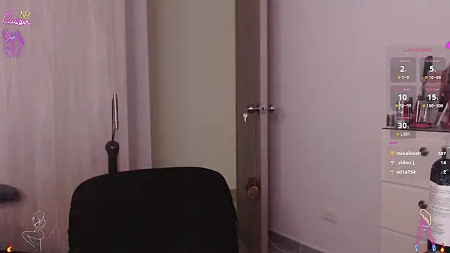 Chat XXX en directo de scarlett_diamond11