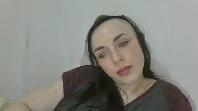 Trinsy_Love's Live XXX Chat