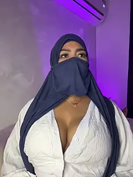 thaira_alyn Webbikameraesitys