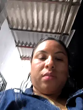 دردشة Francesca_ferrari الجنسية المباشرة