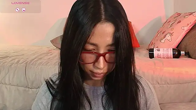 Czat XXX na żywo – lilyy_evanss