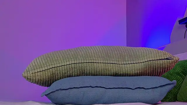 ParisFox_ Adlı Modelin Canlı XXX Sohbeti