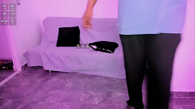 Chat XXX en directo de yerliss_petitee