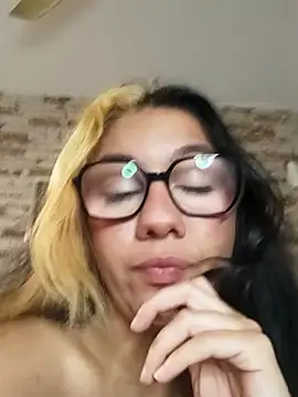 blvckbabyweed07: онлайн-секс-чат