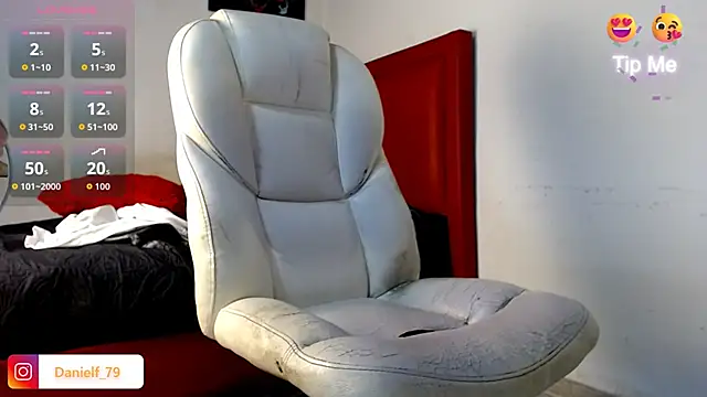 tonibelmontのライブXXXチャット