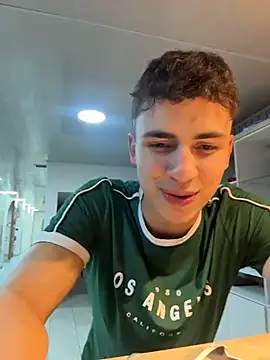 Вебкам-шоу AdrianRinaldi