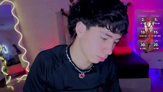 kaelwolf_tay 即時 XXX 聊天