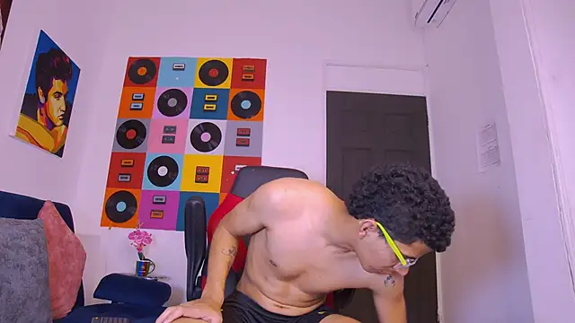 Noah_GreenharttのライブXXXチャット