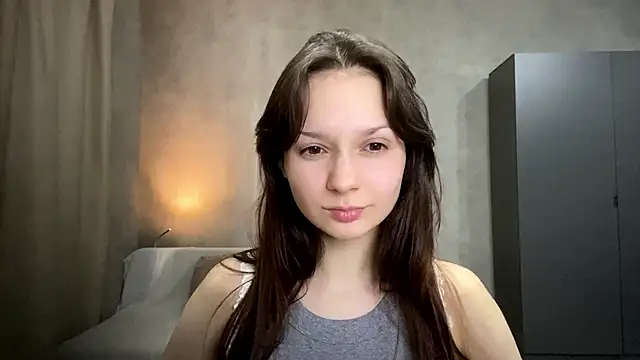 Rose_Nora Chat XXX in diretta