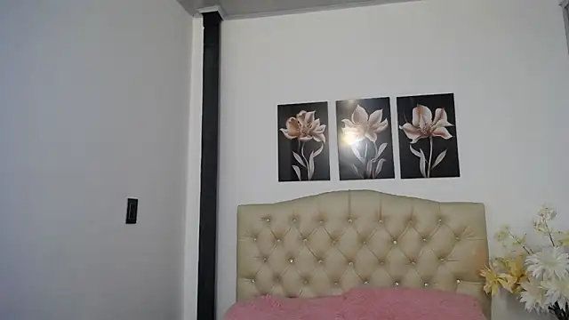 Živý XXX chat pinky_f00x