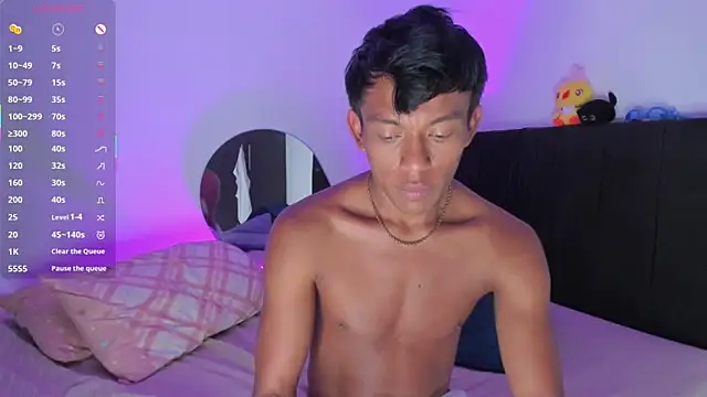 santinaughty: онлайн-секс-чат