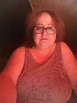 Iwenne Live XXX-chat