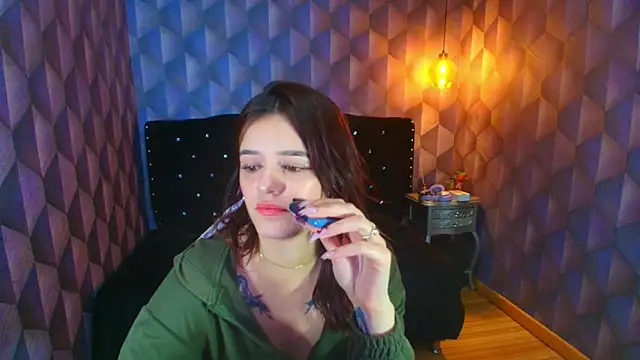 Онлайн чат XXX LiaHarryis