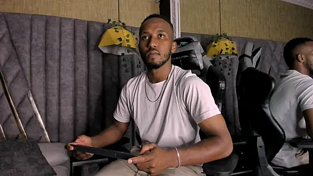 JamesParck live XXX chat