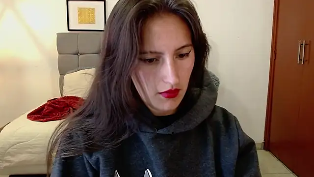 Sharon_makelove Show in webcam